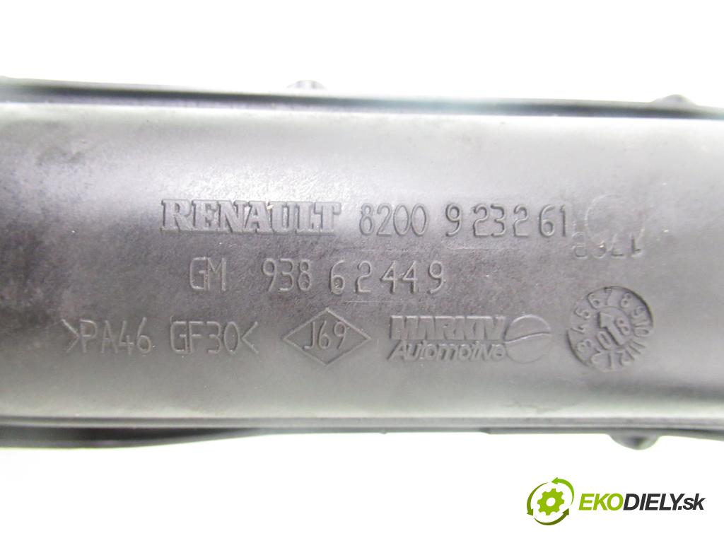 RENAULT TRAFIC II Skrzynia (FL) FURGON 2007 84,00 2.0 dCi 115 - M9R 780 1995,00 Rúra intercoolera turba 8200923261 ; 93862449