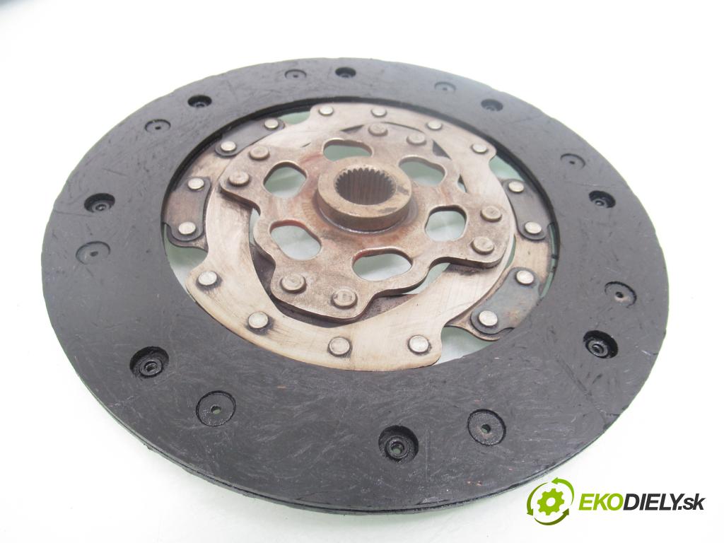 VW GOLF IV (1J1) HB 1998 66,00 1.9 TDI 90 - ALH 1896,00 Koleso dvojvrstvové 2289000041 ; 1864527337 ; 3082299335