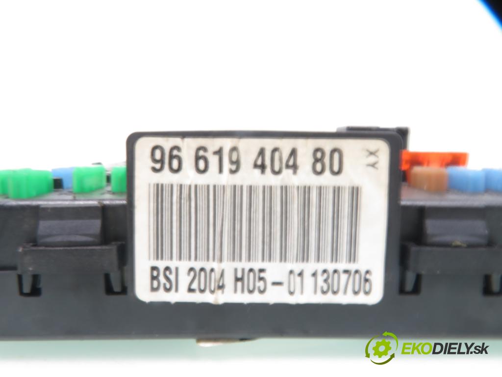 CITROEN C4 I (LC_) HB 2006 80,00 1.6 16V - NFU (TU5JP4) 1587,00 MODUL BSI 9661940480