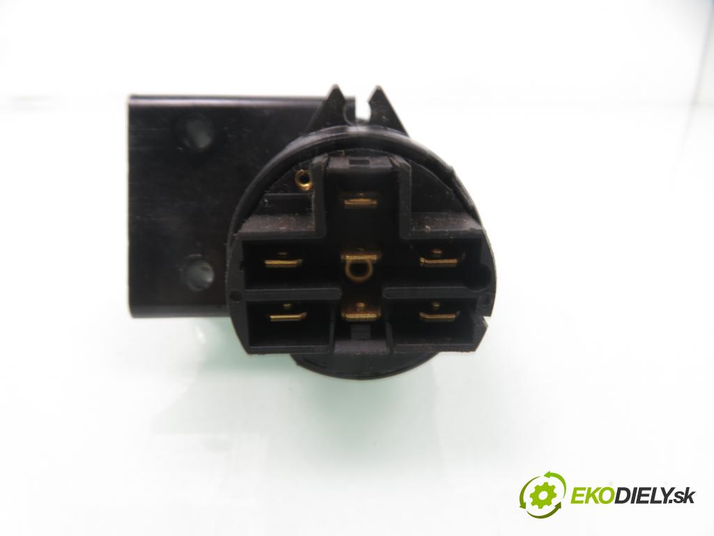 FIAT SEICENTO / 600 (187_) HB 2000 40,00 1.1 54 - 176 B2.000 1108,00 spinačka (Spínacia skrinka)