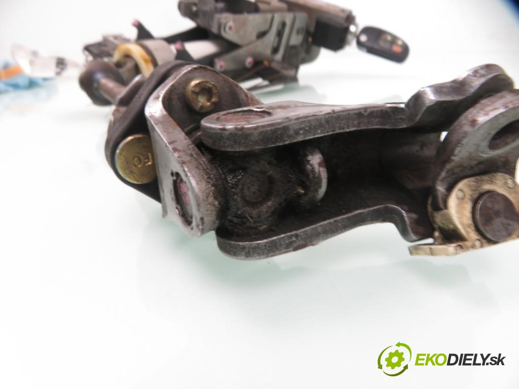 TOYOTA AURIS (_E15_) HB 2009 74,00 1.33 Dual-VVTi 101 - 1NR-FE 1329,00 spinačka  (Spínacia skrinka)