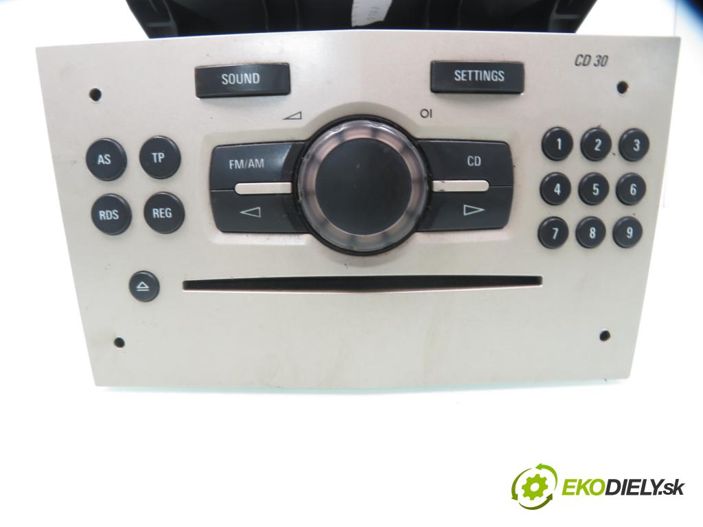 OPEL ASTRA H (A04) HB 2004 77,00 1.6 - Z 16 XEP 1598,00 RADIO CD 13262382 ; 497316088 ; 13111165