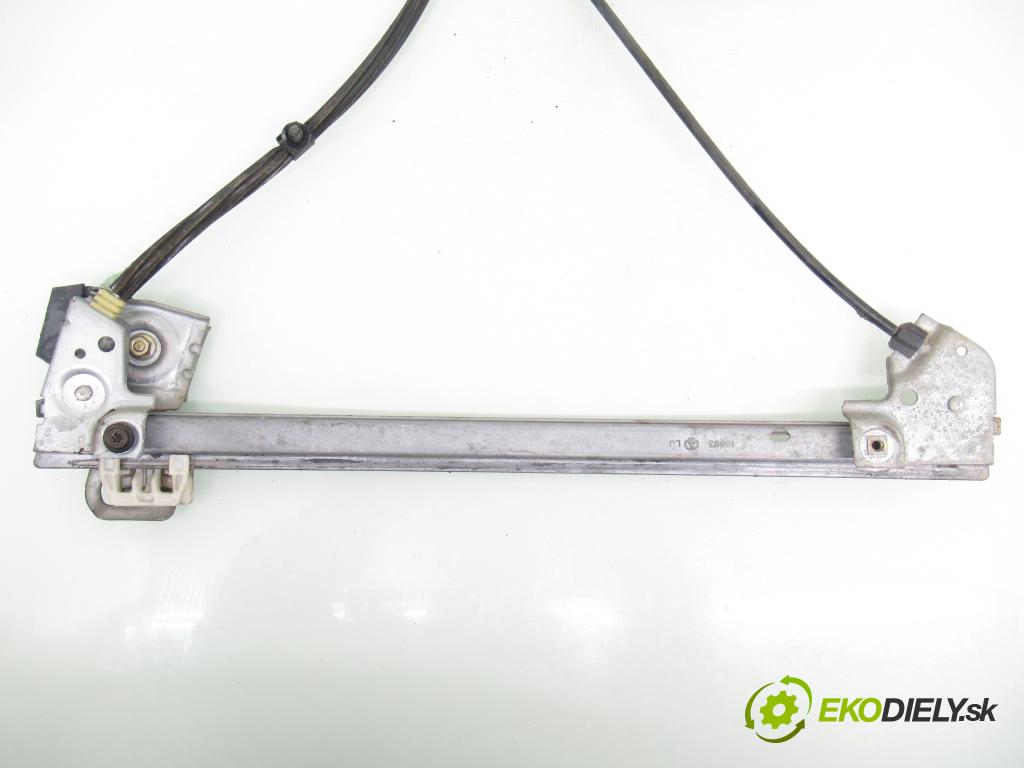 SKODA OCTAVIA I (1U2) SEDAN 1998 55,00 1.6 - AEE 1598,00 Mechanizmus okien 0130821731 ; 101446203 ; 05076320
