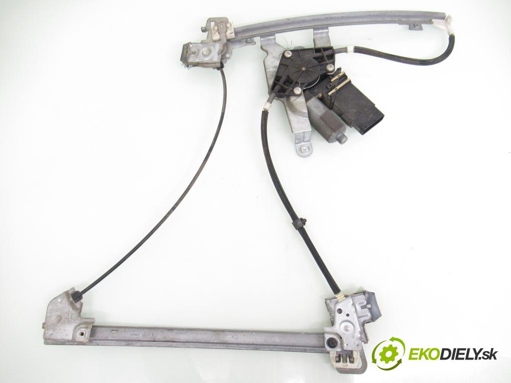 SKODA OCTAVIA I (1U2) SEDAN 1998 55,00 1.6 - AEE 1598,00 Mechanizmus okien 101448201 ; 05076510