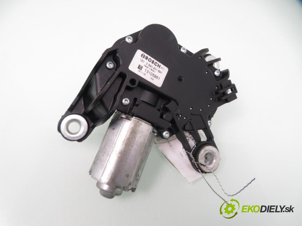 OPEL ASTRA H (A04) HB 2004 77,00 1.6 - Z 16 XEP 1598,00 Motorček stierače zadné 13105981