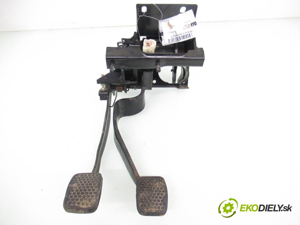 DAEWOO TICO (KLY3) HB 1997 38,00 0.8 52 - F8CV 796,00 PEDALY: brzdy / spojky
