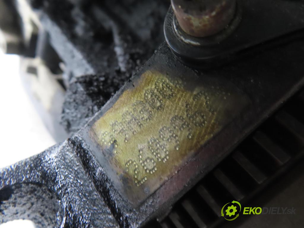 FIAT LINEA (323_) SEDAN 2008 66,00 1.3 D Multijet 90 1248,00 Motor DIESEL 199A3000 ; 044510183