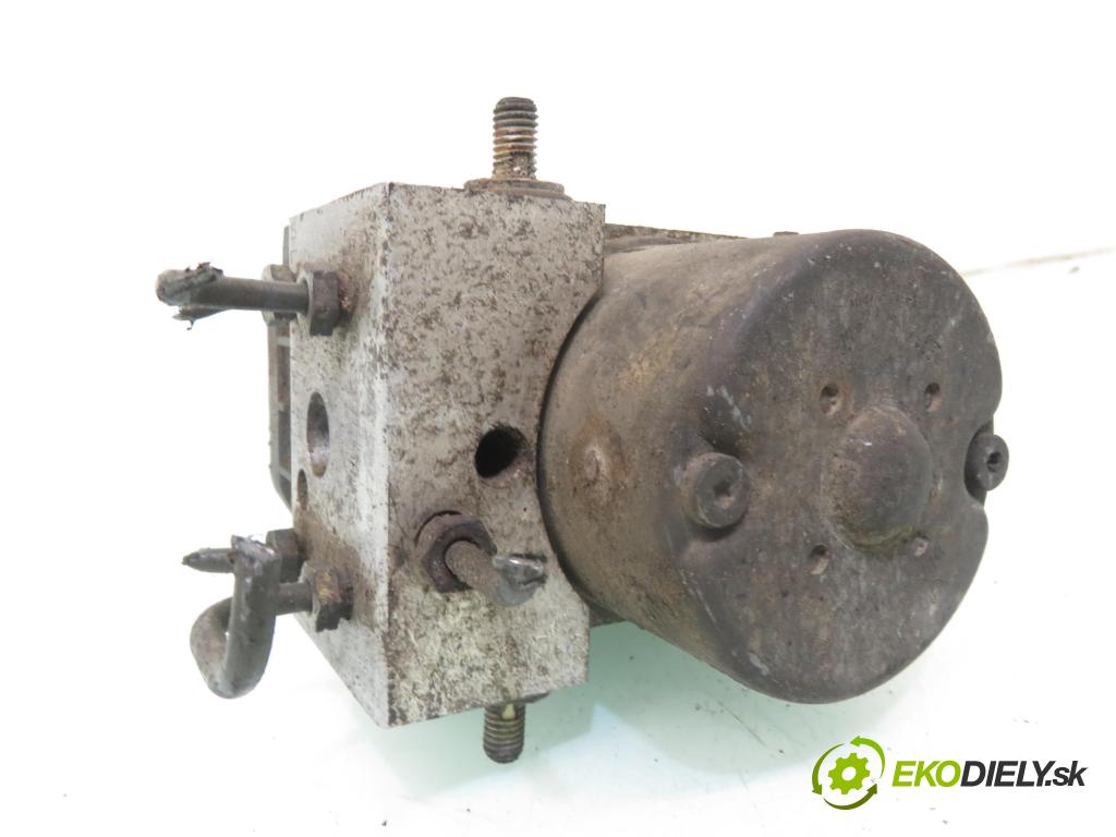 SMART FORTWO Coupe (450) COUPE 1999 45,00 0.6 R3 (450.332) - M 160.910 599,00 Pumpa ABS 0273004235 ; 0004765V005 ; 0265215487 (Pumpa ABS)