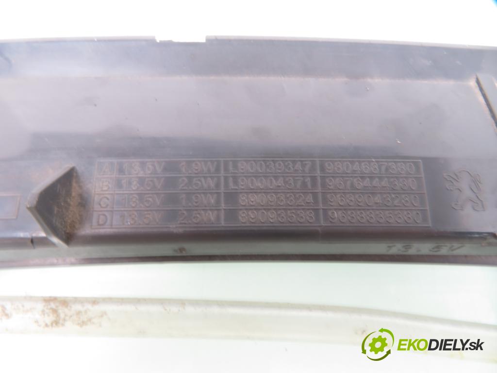 CITROEN C4 I (LC_) HB 2006 80,00 1.6 16V - NFU (TU5JP4) 1587,00 svetlo bŕzd 9688835380