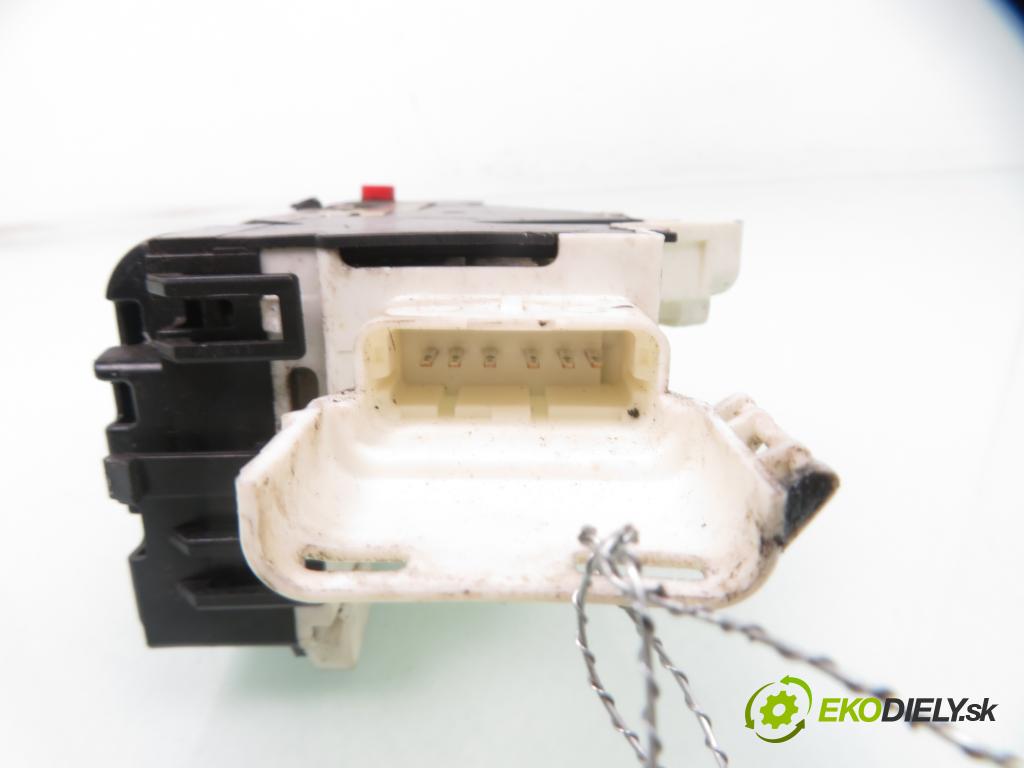 CITROEN C4 I (LC_) HB 2006 80,00 1.6 16V - NFU (TU5JP4) 1587,00 zámok LTE 9681336980