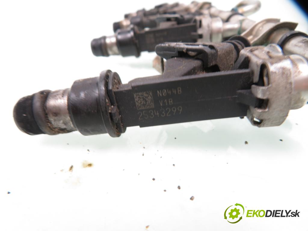 OPEL ASTRA H (A04) HB 2004 77,00 1.6 - Z 16 XEP 1598,00 Lišta vstrekovacia 25343299 (Vstrekovacia lišta)