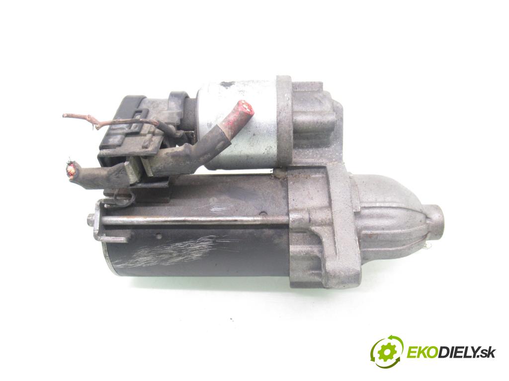 FIAT LINEA (323_) SEDAN 2008 66,00 1.3 D Multijet 90 1248,00 Štartér  (Štartér)