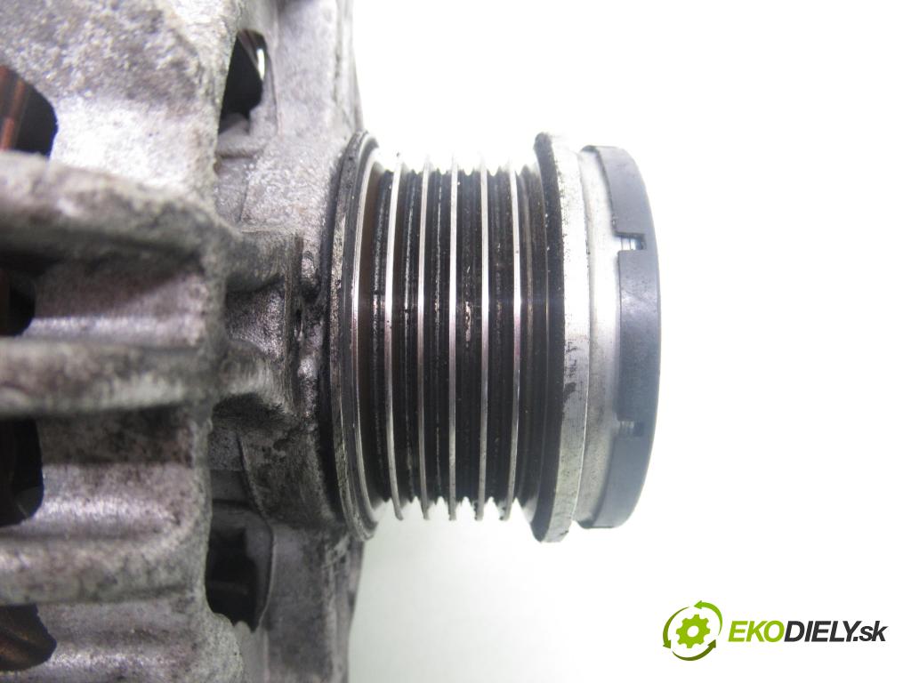 FIAT LINEA (323_) SEDAN 2008 66,00 1.3 D Multijet 90 1248,00 Alternátor 51805800 ; 1012101190 (Alternátor)