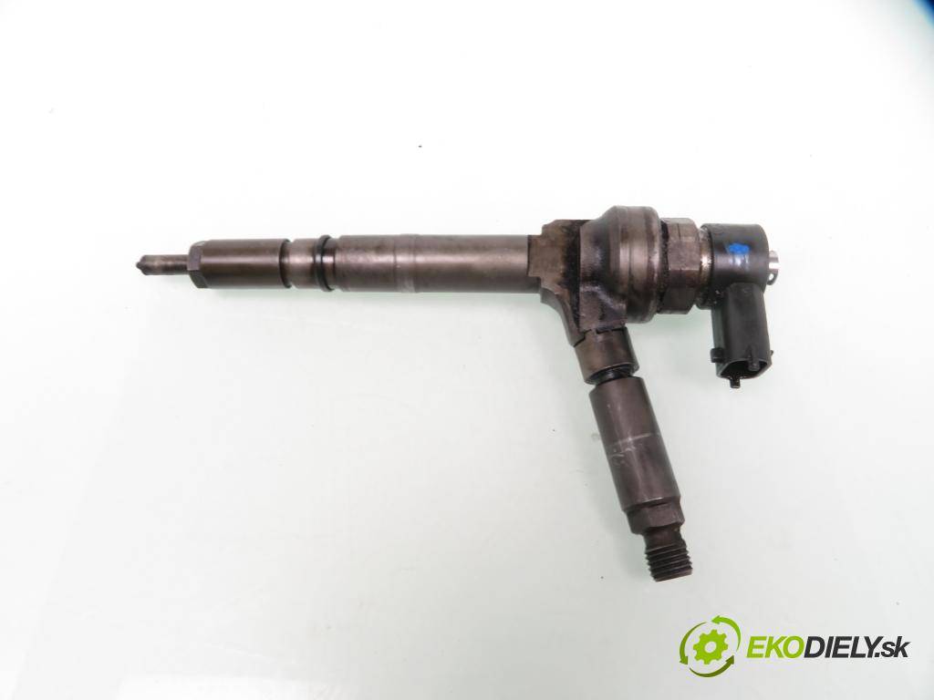 OPEL ASTRA H (A04) HB 2004 59,00 1.7 CDTI - Z 17 DTL 1686,00 vstřikovač 0445110174 (Vstřikovač paliva)