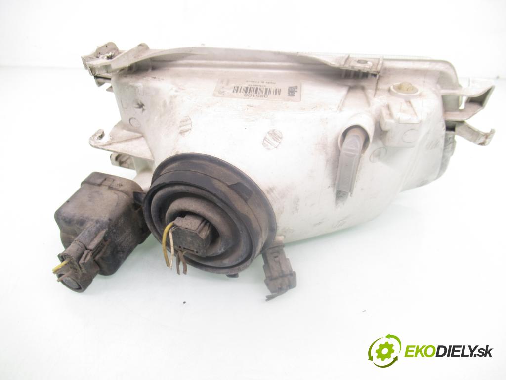 OPEL ASTRA F (T92) HB 1998 55,00 1.6 - 16 LZ2 1598,00 Svetlo LP