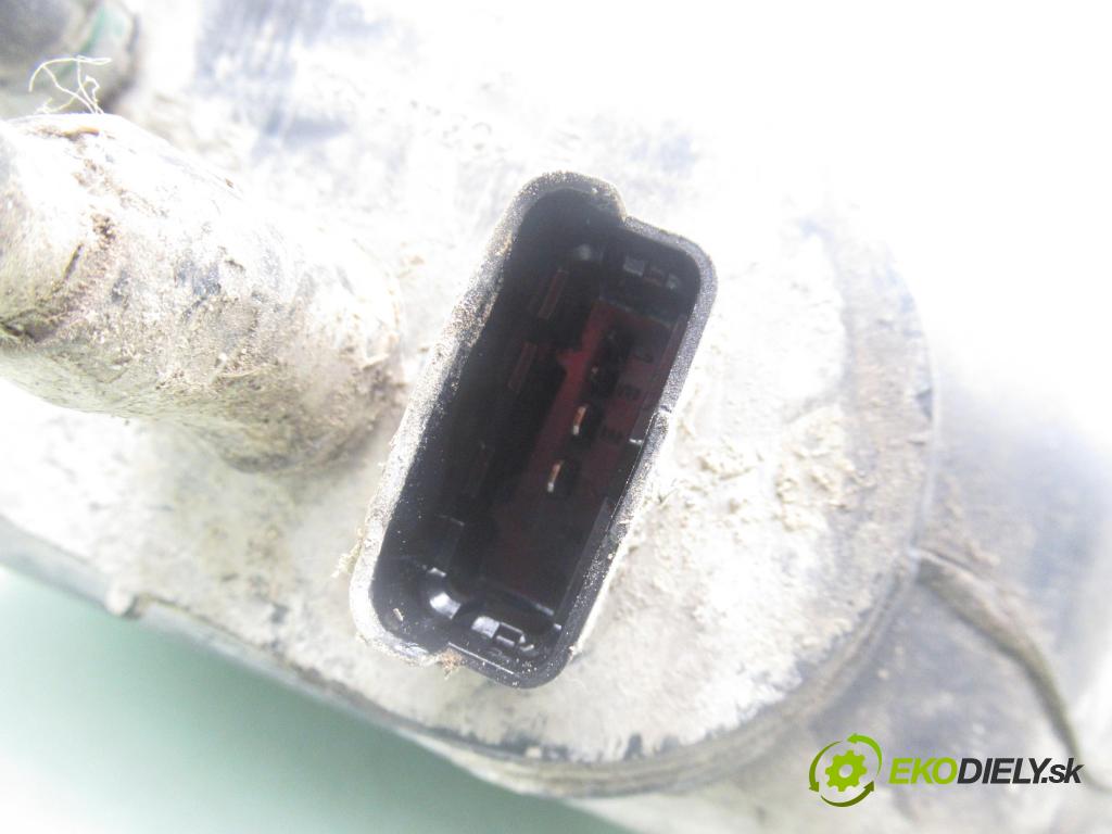 CITROEN C5 I (DC_) LIFTBACK 2001 98,00 2.2 HDi (DC4HXB, DC4HXE) - 4HX (DW12TED4/FAP) 2179,00 nádržka TEKUTINA: FAP 9636980280 ; 9636226280 ; 9636980280