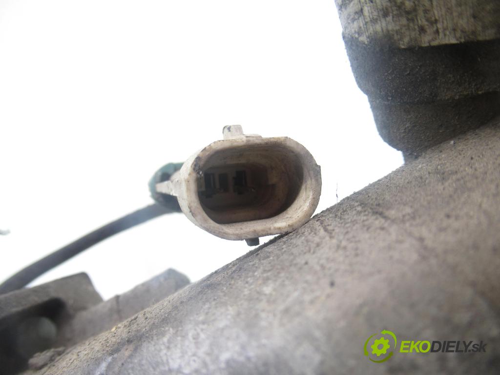 OPEL ASTRA G liftback (T98) HB 1998 55,00 1.6 8V 75 1598,00 KOMPRESOR: klimatizace 6560524 (Kompresor klimatizace)