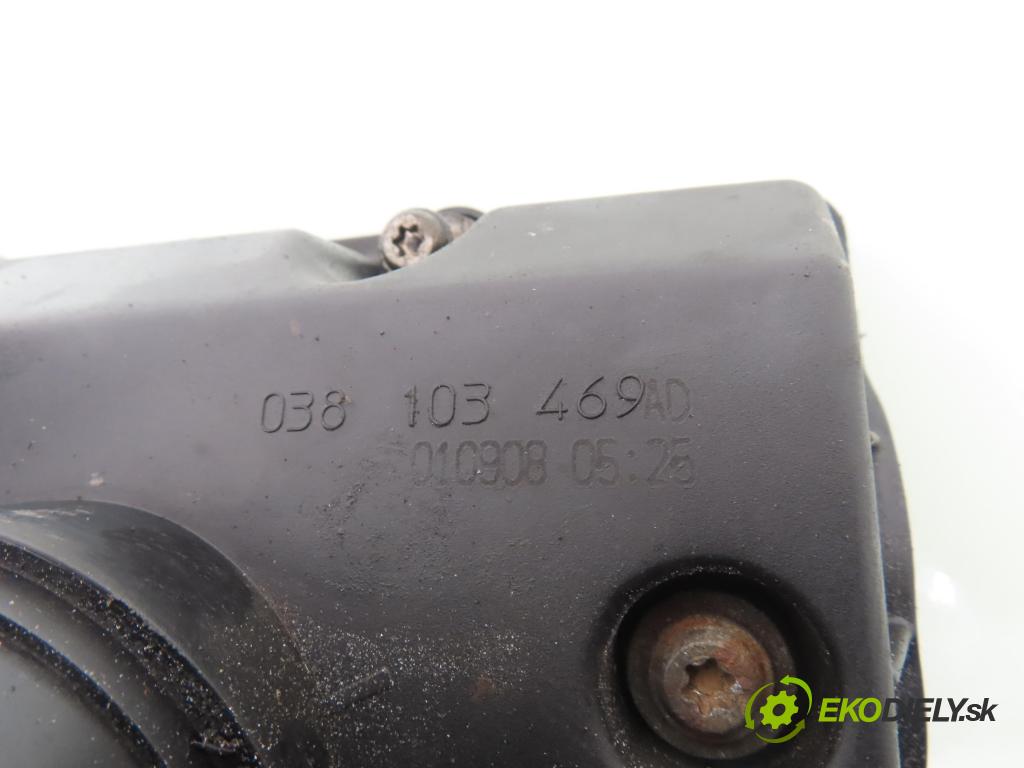 VW BORA (1J2) KOMBI 2003 96,00 1.9 TDI - ASZ 1896,00 kryt Ventilů 038103469AD ; 038103475N