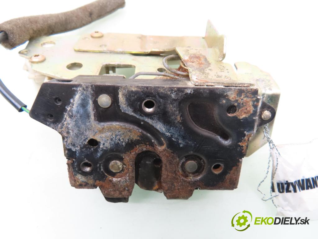 VW SHARAN (7M8, 7M9, 7M6) MINIVAN 2000 66,00 1.9 TDI PD 90 1896,00 zámok dveří kufr EL.