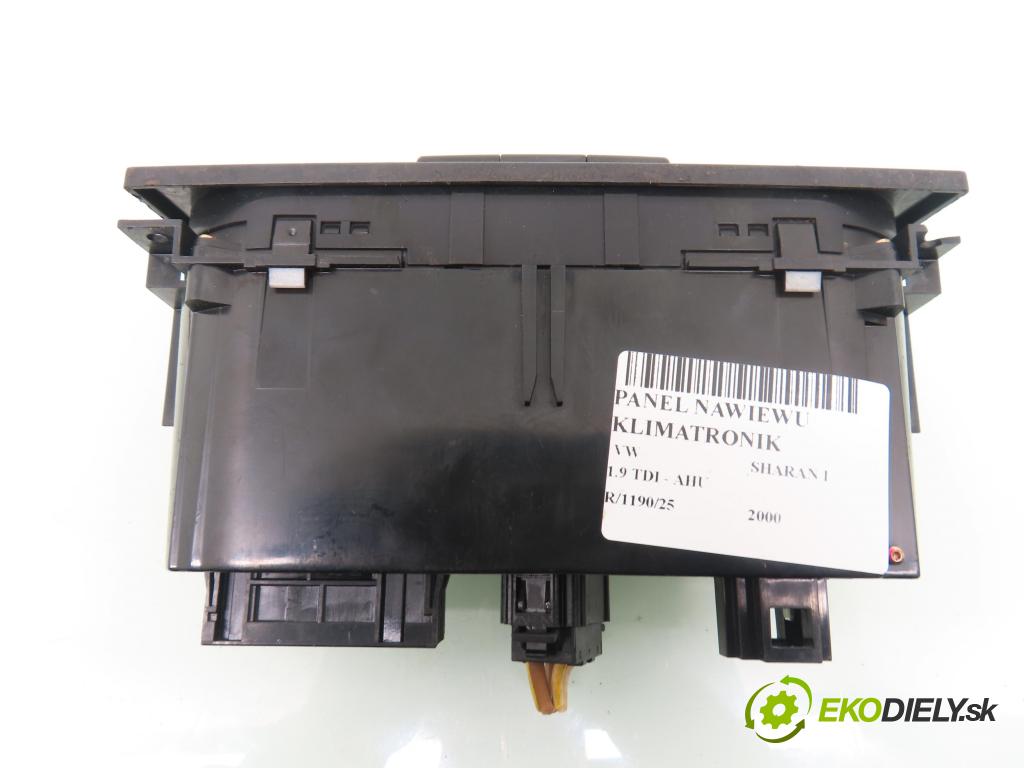 VW SHARAN (7M8, 7M9, 7M6) MINIVAN 2000 66,00 1.9 TDI PD 90 1896,00 Panel topení KLIMATIZACE: 7M3907049A ; YM2119980AB