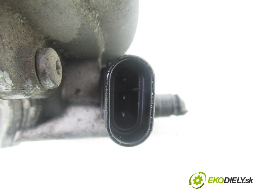 OPEL ASTRA H (A04) HB 2004 77,00 1.6 - Z 16 XEP 1598,00 potrubí 55352859 ; 24435069