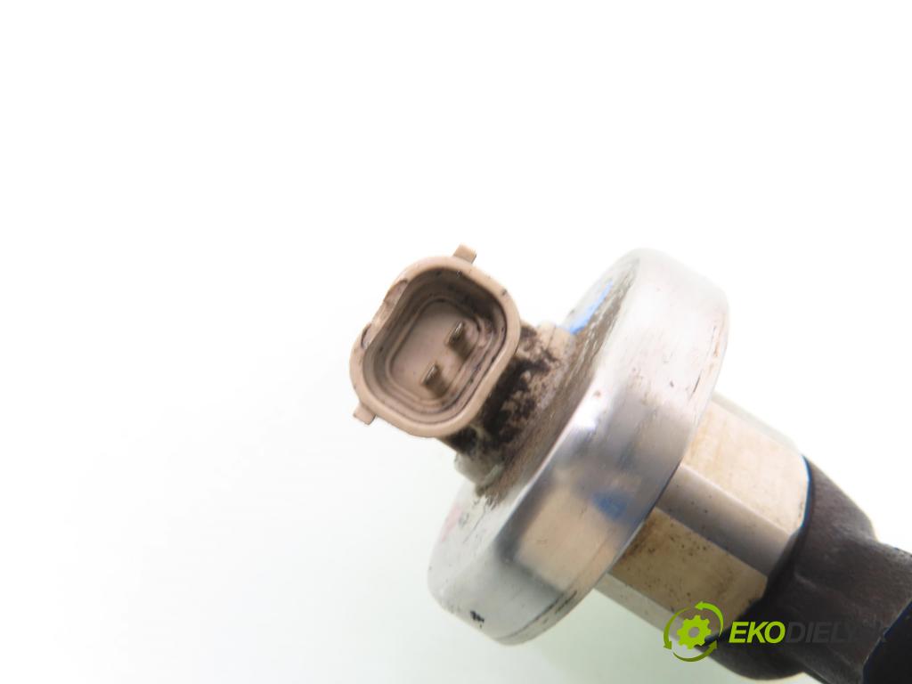 MAZDA 6 Station Wagon (GY) KOMBI 2002 89,00 2.0 DI 121 - RF5C 1998,00 vstrekovač 13H50A (Vstrekovač paliva)