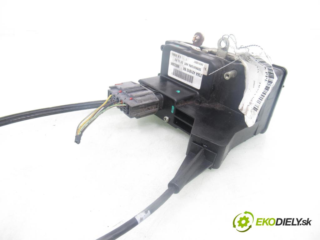 FORD FIESTA V (JH_, JD_) HB 2005 59,00 1.4 16V - FXJA 1388,00 zámok PPE 2S6AA21812BK