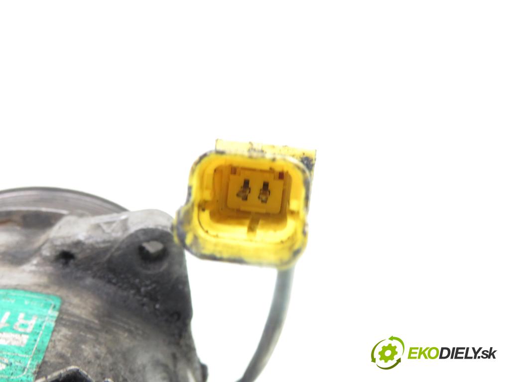 CITROEN BERLINGO FIRST Skrzynia (M_) FURGON 2005 66,00 2.0 HDI 90 - RHY (DW10TD) 1997,00 KOMPRESOR: klimatizácie 9646416780 (Kompresor klimatizácie)