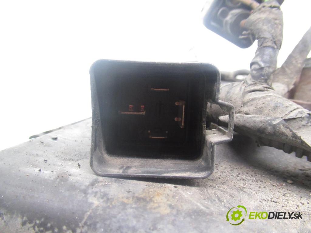 FIAT DUCATO Furgon (250_, 290_) FURGON 2007 74,00 100 Multijet 2.2 D - 4HV 2198,00 ventilátor chladič vody 1358002080 ; N8970001