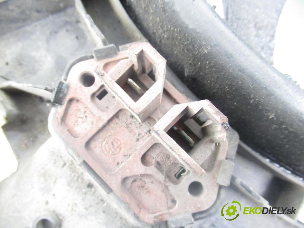 FIAT DUCATO Furgon (250_, 290_) FURGON 2007 74,00 100 Multijet 2.2 D - 4HV 2198,00 ventilátor chladič vody 1358002080 ; N8970001