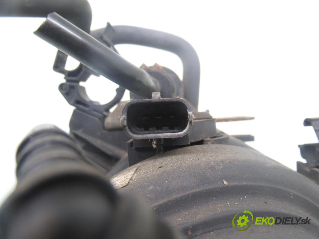 OPEL CORSA D (S07) HB 2006 59,00 1.2 - Z 12 XEP 1229,00 potrubí 0280600063 ; 55557906 ; 0261230101