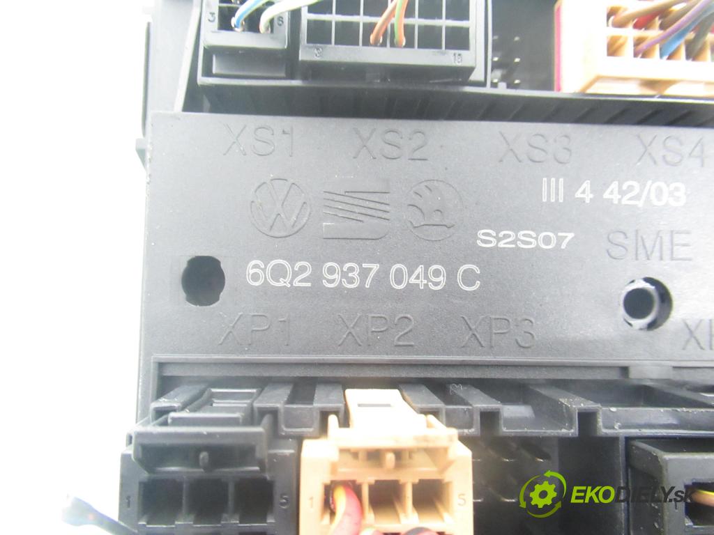 SKODA FABIA I (6Y2) HB 2003 40,00 1.2 6V 54 - AWY 1198,00 spínačka / imobilizéra IMMO / řídící jednotka 03D906032F ; 5WP4012207 ; 6Q2937049C