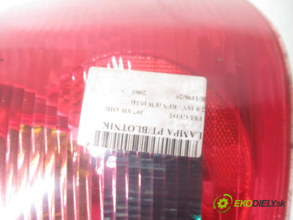 PEUGEOT 307 SW (3H) KOMBI 2003 103,00 2.0 16V - RFN (EW10J4) 1997,00 světlo pravé zadní 