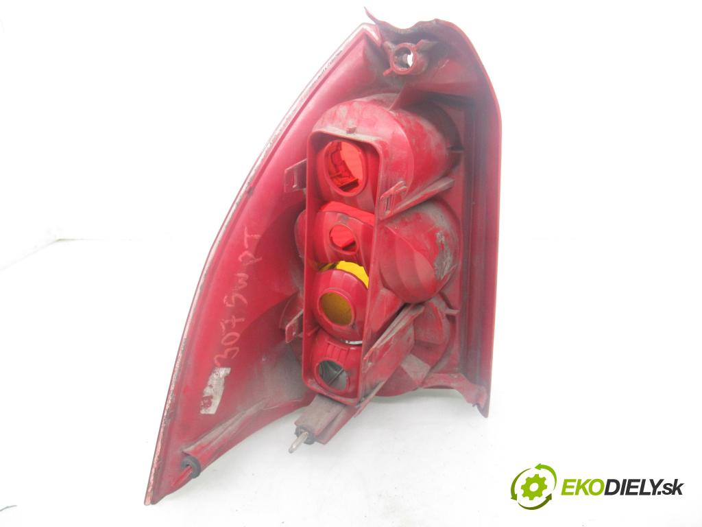 PEUGEOT 307 SW (3H) KOMBI 2003 103,00 2.0 16V - RFN (EW10J4) 1997,00 Svetlo pravé zadné