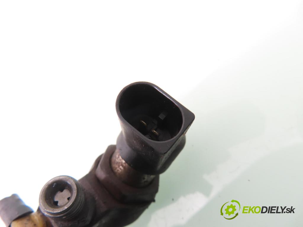 CITROEN BERLINGO FIRST Skrzynia (M_) FURGON 2005 66,00 2.0 HDI 90 - RHY (DW10TD) 1997,00 vstrekovač 9652173780 (Vstrekovač paliva)