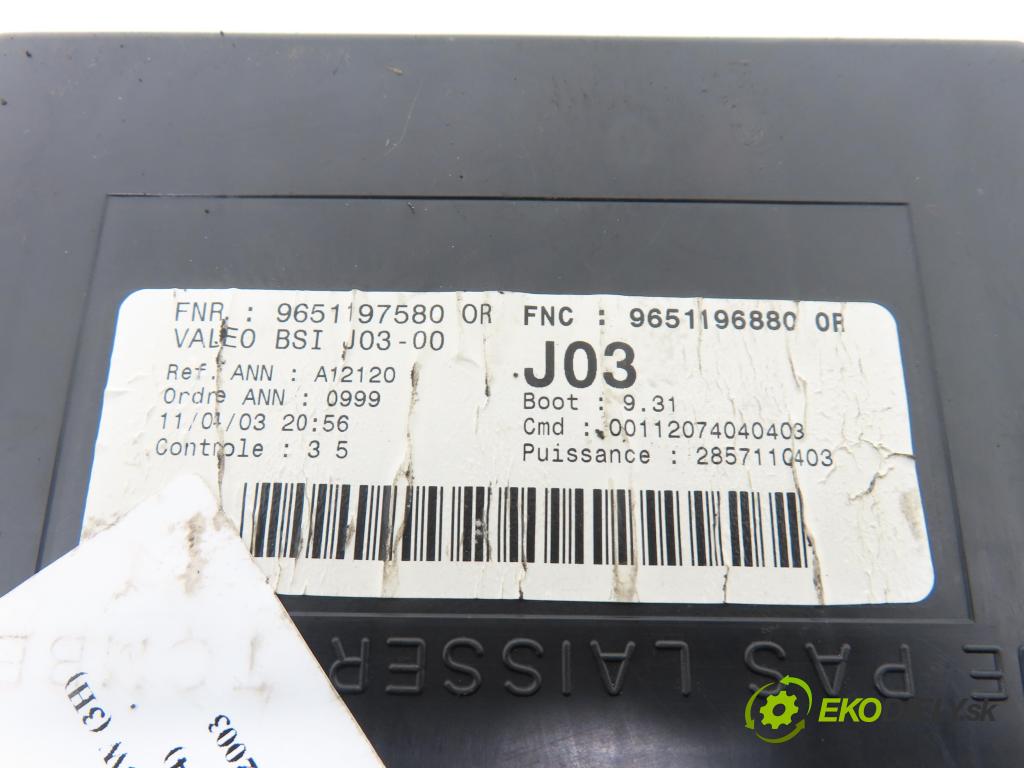 PEUGEOT 307 SW (3H) KOMBI 2003 103,00 2.0 16V - RFN (EW10J4) 1997,00 MODUL BSI 9651196880 ; 9651197580