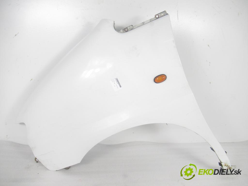 HYUNDAI H100 Skrzynia FURGON 2005 59,00 2.5 TDiC 80 - D4BF 2476,00 blatník LP