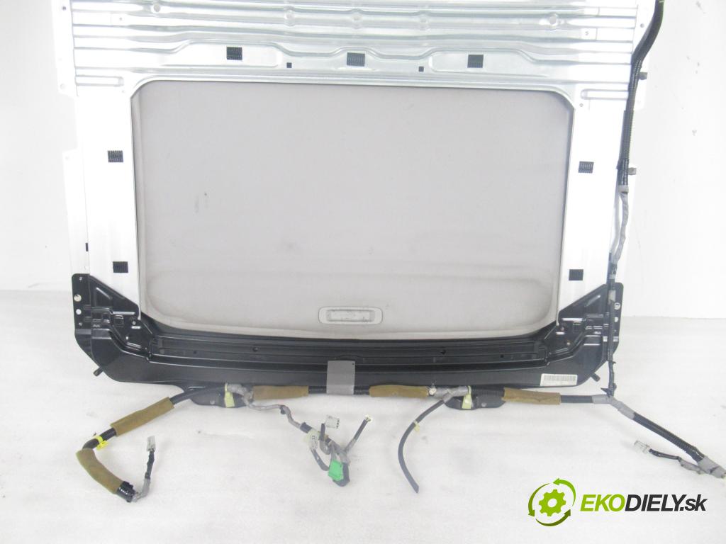 HONDA ACCORD VII (CL, CN) SEDAN 2005 140,00 2.4 (CL9) - K24A3 2354,00 střešní okno  (Sklo karoserie)