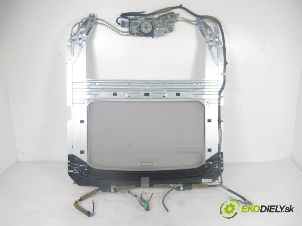 HONDA ACCORD VII (CL, CN) SEDAN 2005 140,00 2.4 (CL9) - K24A3 2354,00 střešní okno  (Sklo karoserie)