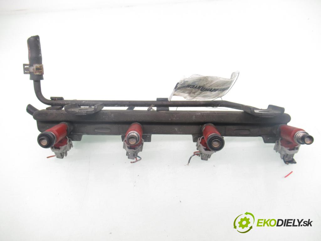 SUZUKI SWIFT III (MZ, EZ) HB 2006 75,00 1.5 (RS 415) - M15A 1490,00 lišta vstřikovací  (Vstřikovací lišta)