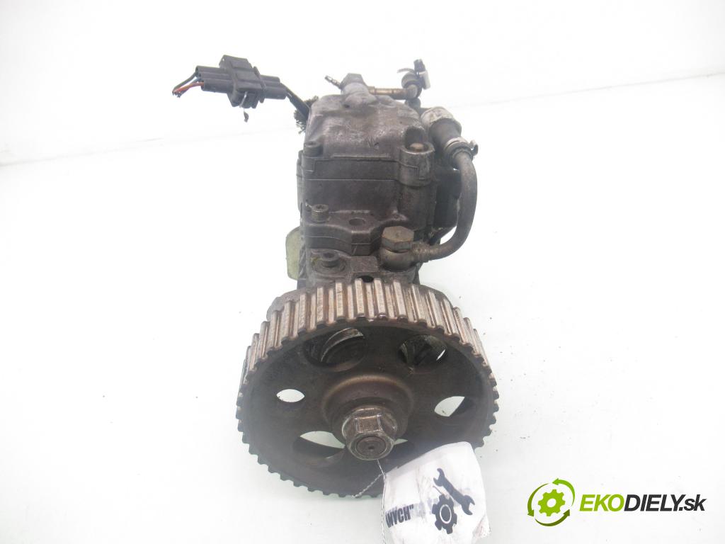 AUDI A4 (8D2, B5) SEDAN 1996 81,00 1.9 TDI 110 - AFN 1896,00 Pumpa vstrekovacia 0460404969 ; 028130115A (Vstrekovacie čerpadlo)