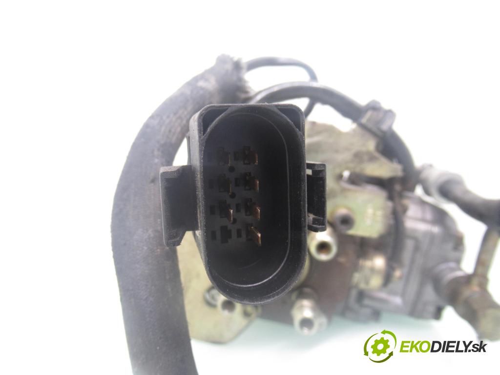AUDI A4 (8D2, B5) SEDAN 1996 81,00 1.9 TDI 110 - AFN 1896,00 Pumpa vstrekovacia 0460404969 ; 028130115A (Vstrekovacie čerpadlo)