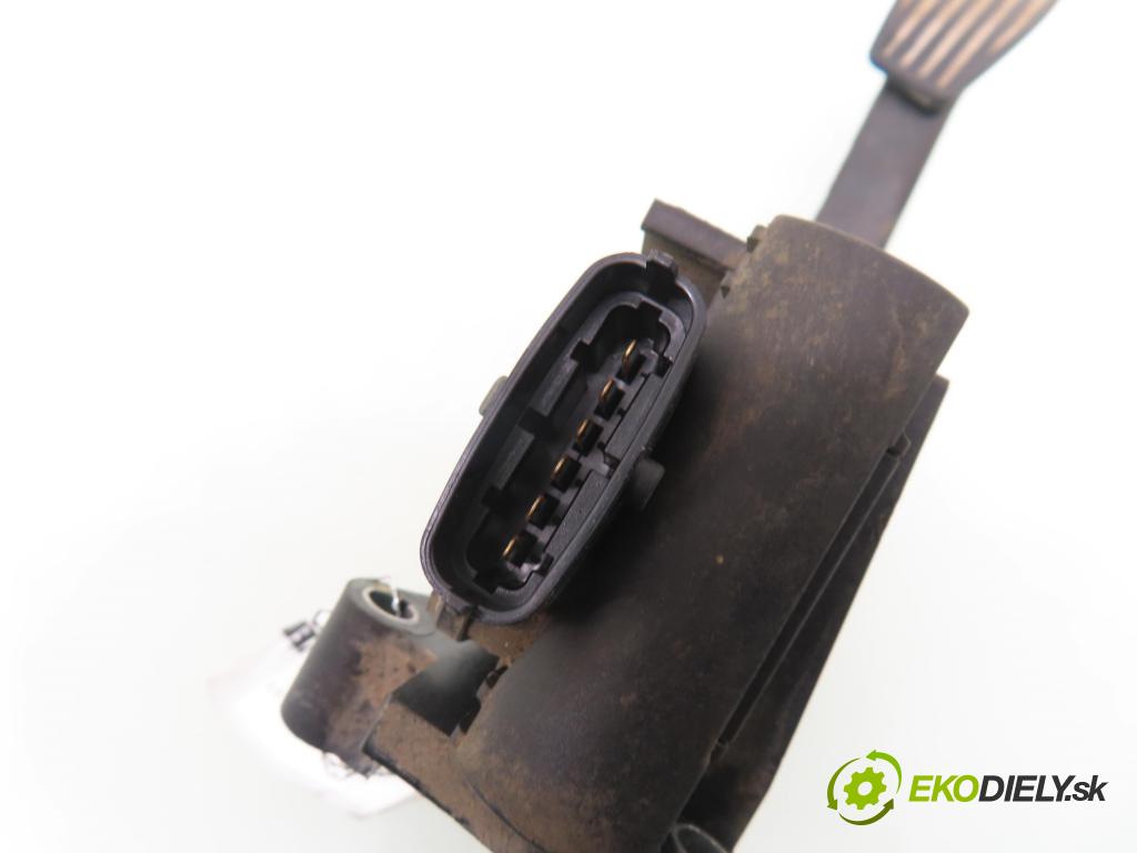 FIAT MULTIPLA (186_) MINIVAN 2004 85,00 1.9 JTD 115 - 186 A8.000 1910,00 Potenciometer plynu 0281002506 (Potenciometer plynového pedálu)