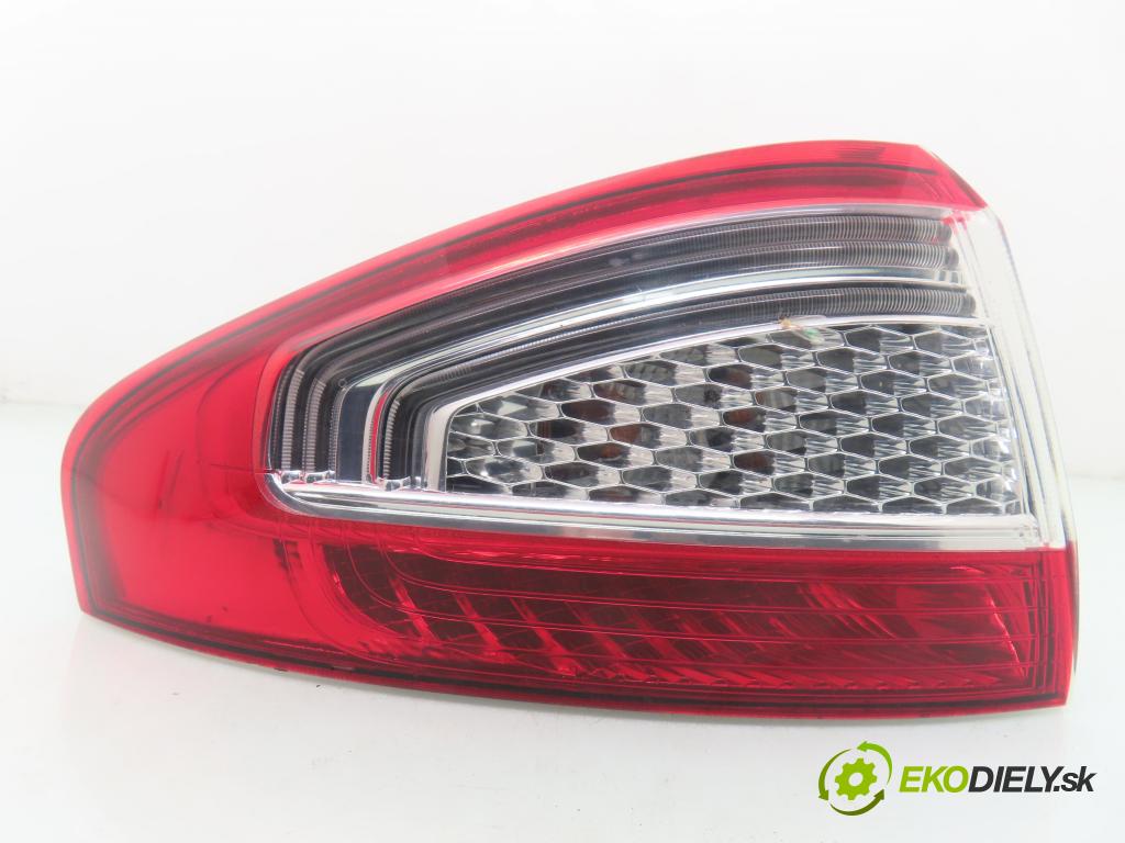 FORD MONDEO IV (BA7) LIFTBACK 2011 103,00 2.0 TDCi 140 - QXBA 1997,00 světlo levé zadní BS7113405A