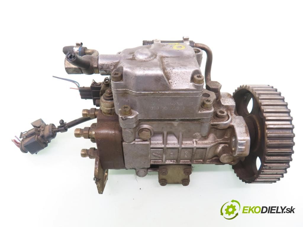 VW PASSAT B5 Variant (3B5) KOMBI 1998 66,00 1.9 TDI 90 - AHU 1896,00 Pumpa vstrekovacia 0460404971 ; 028130115M (Vstrekovacie čerpadlo)
