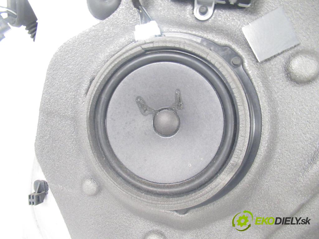 FORD MONDEO IV (BA7) LIFTBACK 2011 103,00 2.0 TDCi 140 - QXBA 1997,00 dveře PP