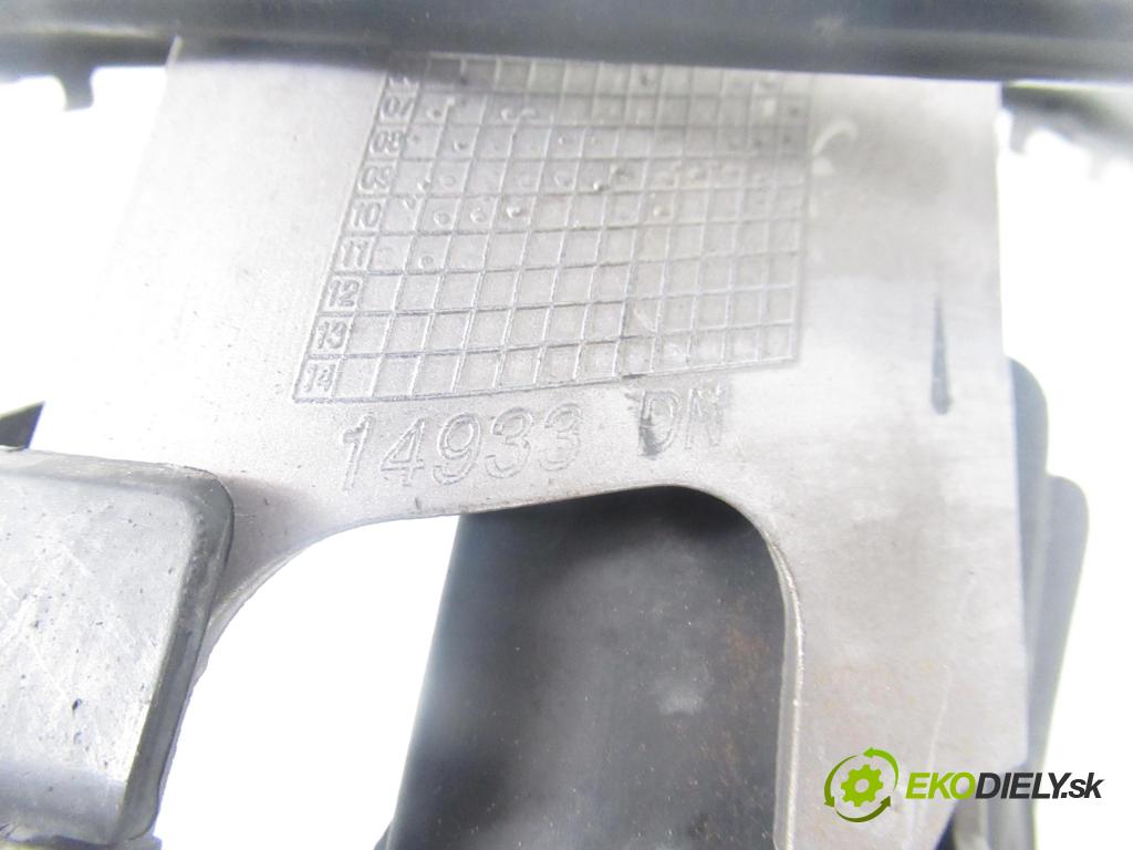 FORD MONDEO IV (BA7) LIFTBACK 2011 103,00 2.0 TDCi 140 - QXBA 1997,00 Držiak predný
