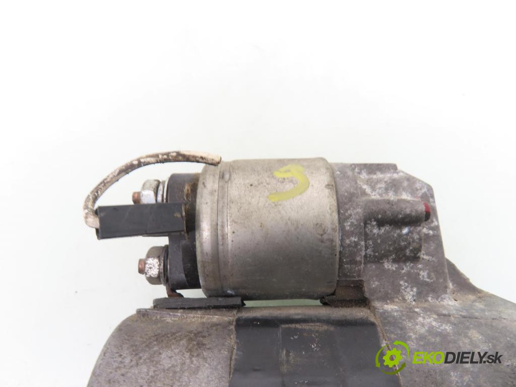 RENAULT CLIO II (BB_, CB_) HB 2000 43,00 1.2 8V 58 1149,00 Štartér (Štartér)