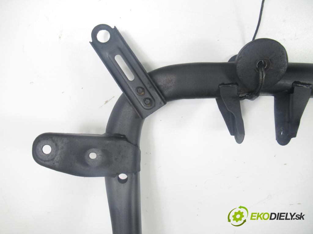 OPEL CORSA C (X01) HB 2002 48,00 1.7 DI - Y 17 DTL 1686,00 PŘEDNÍ: