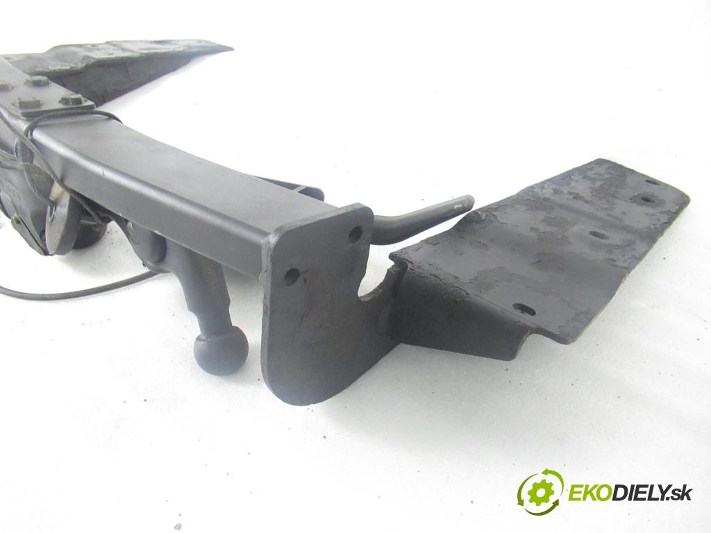 OPEL VECTRA C Kombi (Z02) KOMBI 2005 135,00 3.0 V6 CDTI - Z 30 DT 2959,00 Hák